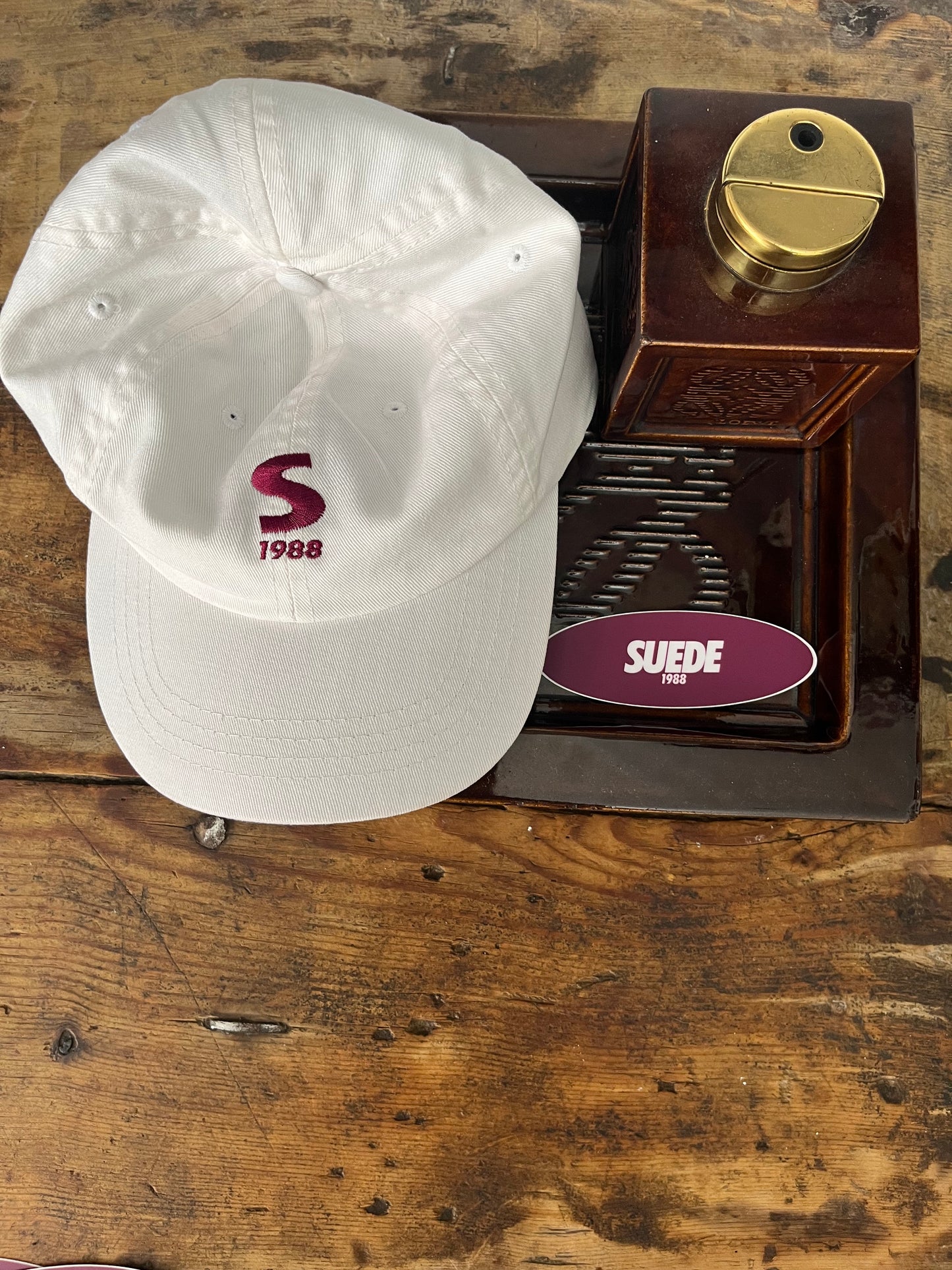 SUEDE 1988 Signature Hat